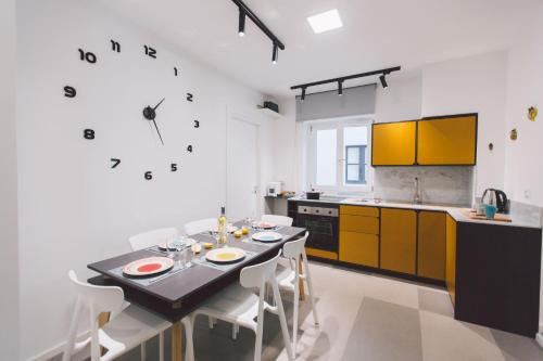Santa Lucia Apartment | New apartment with patio