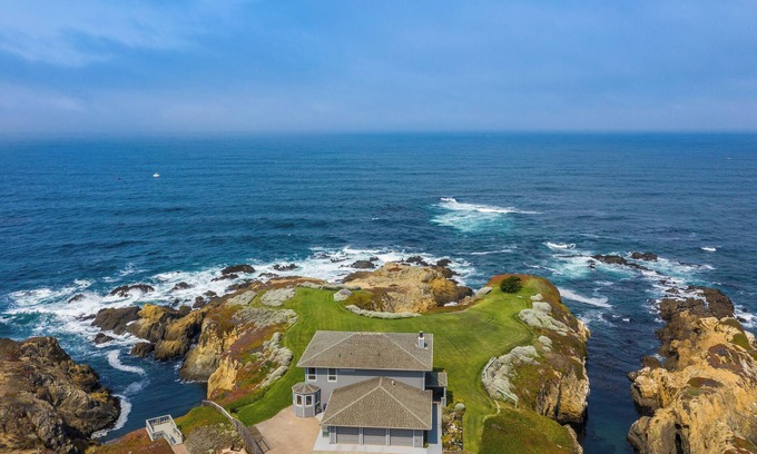 Fort Bragg House | New as a Rental - Breakers Point - Situated on its Own Private Peninsula!