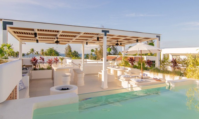 Las Terrenas Condo | New Beachfront Penthouse by RedAwning
