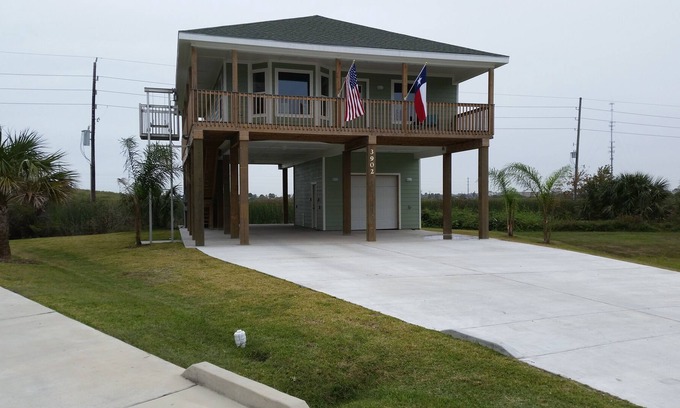 Pirates Beach House | New Beachside House In Pirates Beach
