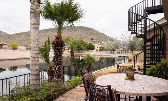 Arrowhead Lakes House | NEW! Beautiful, waterfront home on Arrowhead Lakes. Near all valley activities.