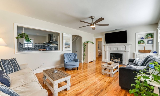 New Bern House | New Bern House w/Gas Grill Near Neuse River!