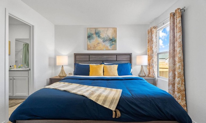 New Braunfels House | New Braunfels Home with 5 Beds