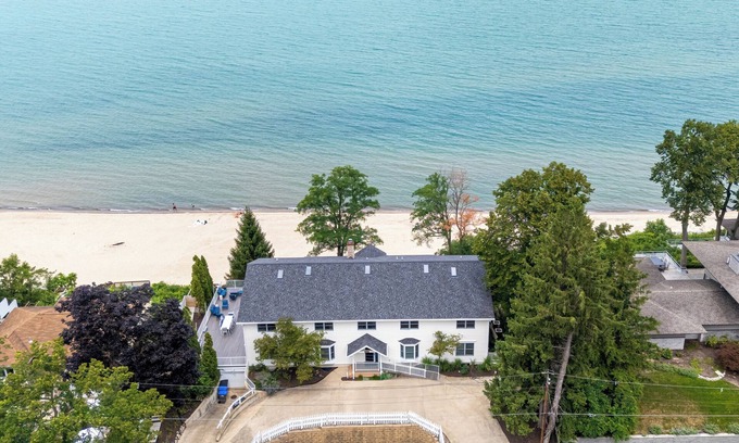 New Buffalo House | New Buffalo Sandcastle