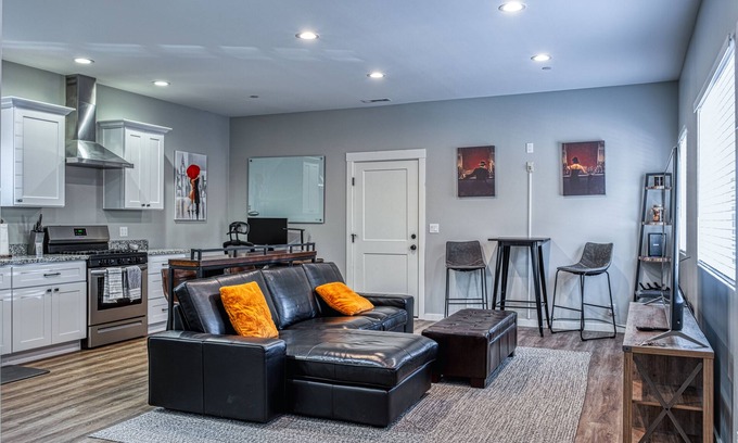 Vine Hill House | New build (2020) 2 BED 2 BATH near Martinez downtown