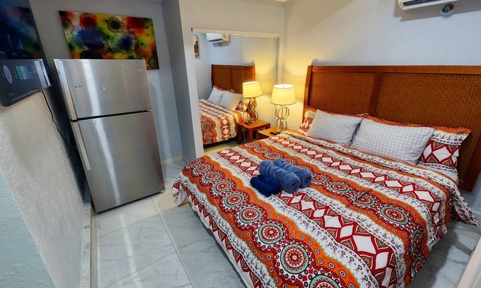 Las Vegas House | ➤New Build Guest House Private Entrance 12min DTWN