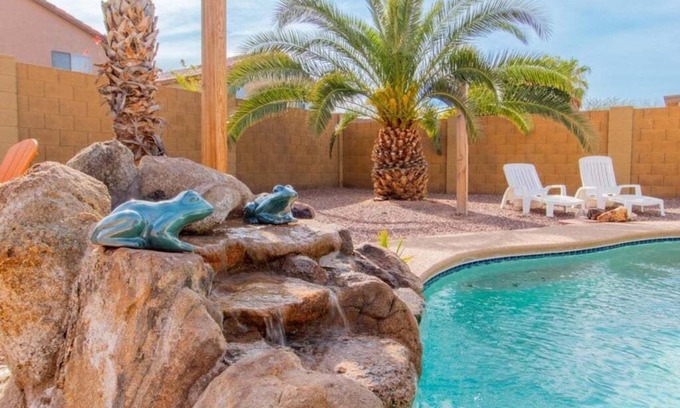 Casa Grande House | NEW! Casa Aria 4BR Home & Heated Pool