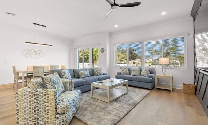 Tampa House | NEW! Casa Cielo - Gorgeous, Newly Built Tampa Home