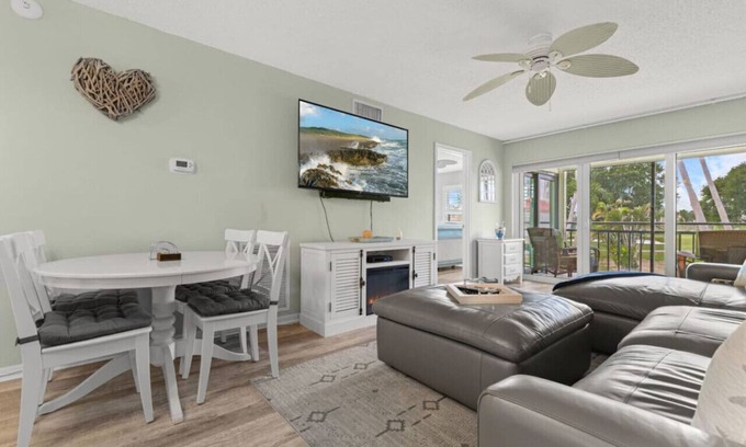 Casa del Mar Condo | NEW! Casa Del Mar D-215