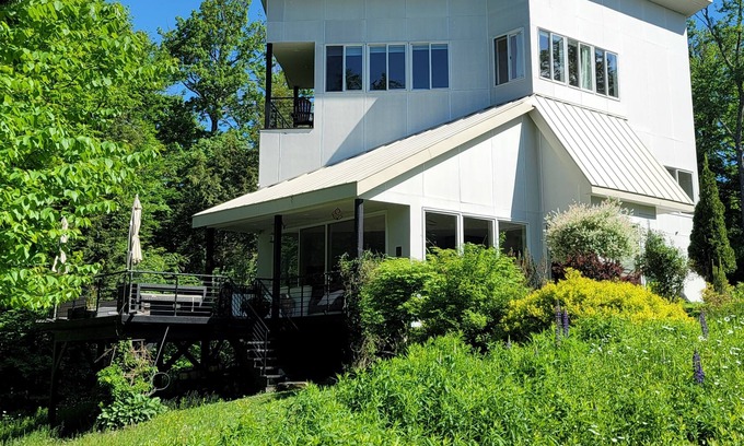 Elka Park House | NEW CatskillsTreeshouse close to Hunter Mountain