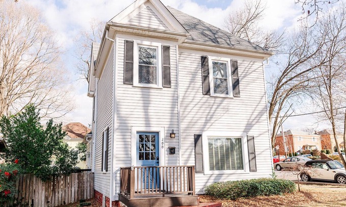 Danville House | NEW! Charming Home in the ❤ of Danville