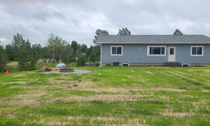 Pequot Lakes House | New constructed country home beautiful scenery and very quiet