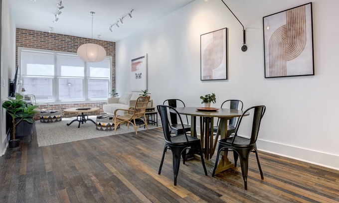 Mechanicsville Apartment | New Construction Loft Style Spacious Lux Apt