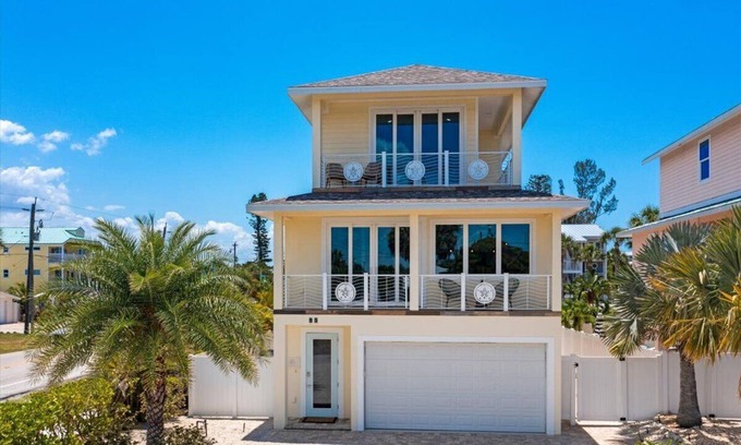 Englewood House | New Construction Modern POOL Home.LESS than 57 seconds walk to the BEACH!
