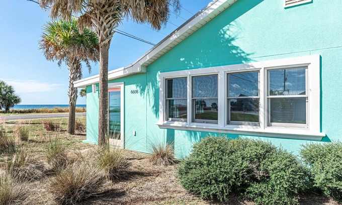 Port St. Joe House | New discounts in November & December!