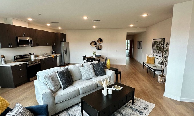 Point Loma Heights Apartment | New, extra spacious, luxurious, private with king bed, parking & workspace