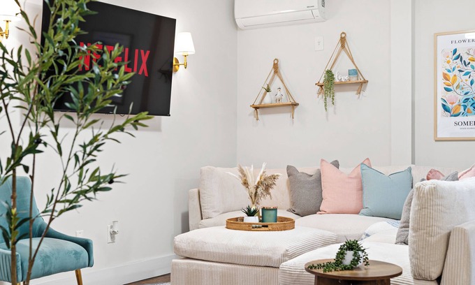 Ward Two Apartment | New Harvard MIT Boston Luxe 4Bed/2BA
