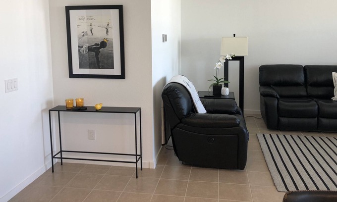 San Tan Valley House | New home. Everything you need to make your AZ stay awesome.
