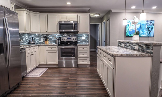 Pinellas Park House | NEW in Pinellas Park! Cozy pool home minutes to beaches! NO cleaning fee!