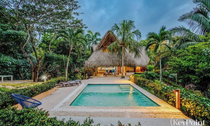 Palomino Villa | New KeyPöint: Tröpical House with incredible view!