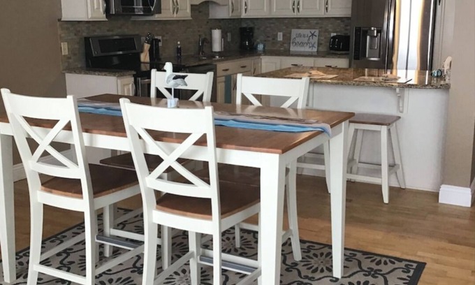 Geneva-on-the-Lake Condo | New-Lakefront Condo Lake Erie Vista 107-3BR/2BA Private beach/balcony-SPIRE