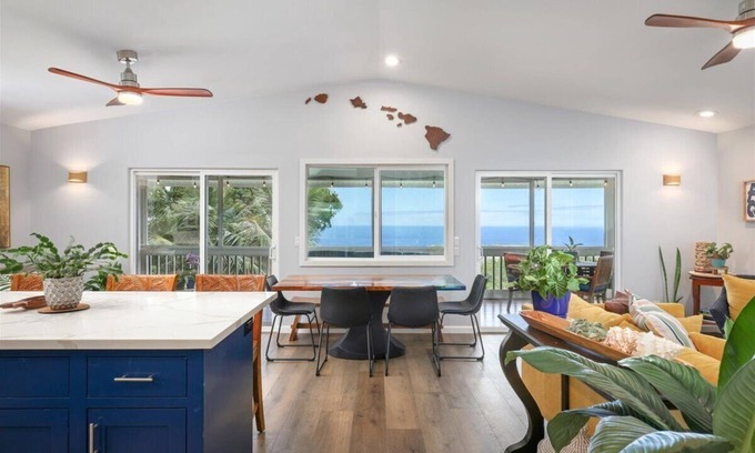 Kalaoa House | New Listing- Hale Aka'ula, house of the red sunset