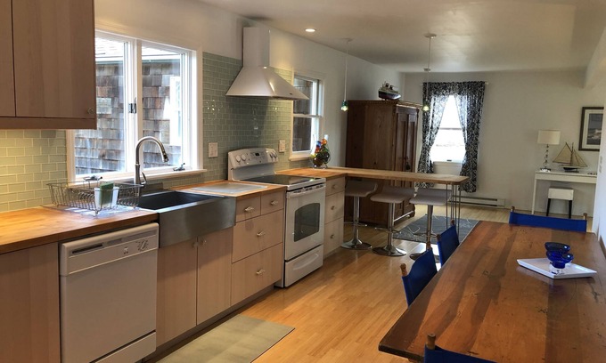 Montauk House | NEW LISTING. MontaukBoathouse - Walk to Beach - Hither Hills