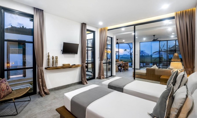 Batu Bolong Villa | *NEW* Lovely 2BR Villa 10-min walk to the Beach