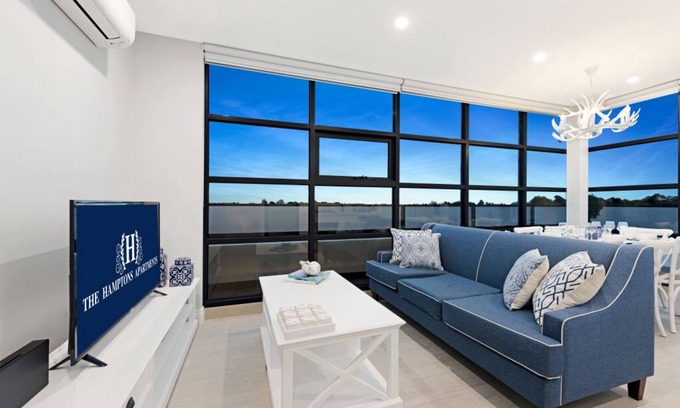 Saint Kilda South Apartment | NEW! Luxury 2 Bed Premier Apartment in St Kilda