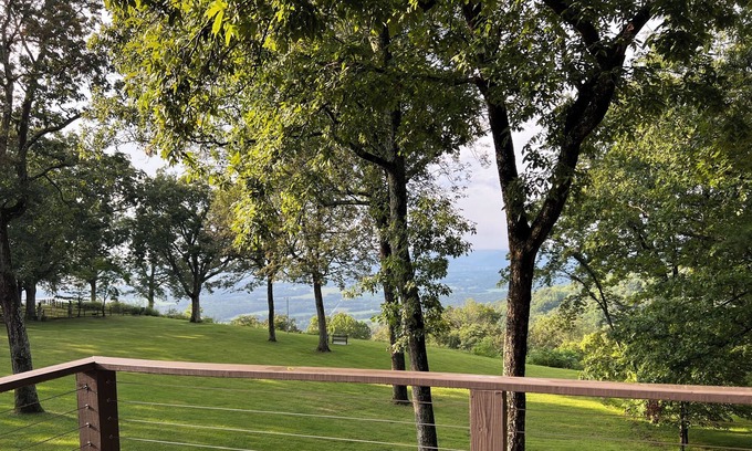 Saint Andrews Cottage | NEW! Luxury guest house w/stunning view, privacy & proximity. Yes to pets❣️