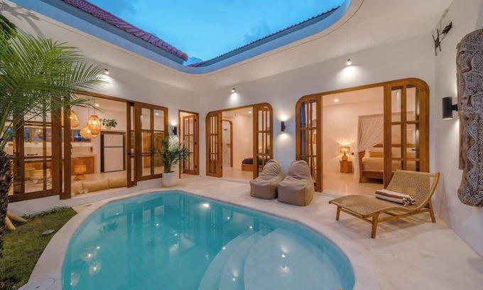 Pererenan House | New Mediterranean & Tropical 3B Villa Canggu Beach