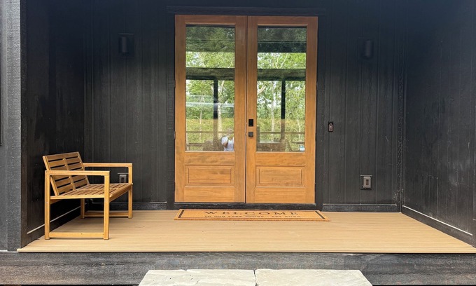 Mill Spring House | New Modern House on Lake Adger near TIEC, Vineyards, Orchards, Biltmore and more