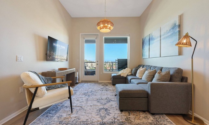 North Park Apartment | New N Park 2br Penthouse ~King Beds~Work Spaces~Views~Parking!