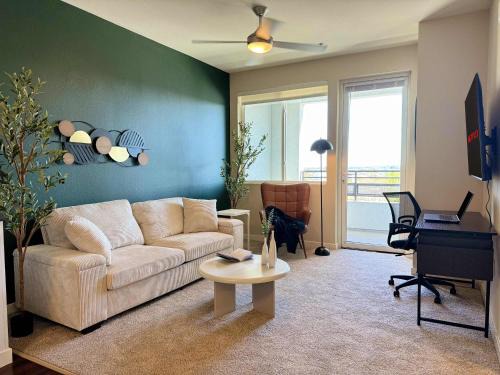 Lyon Street Apartment | New Oasis Near Disneyland Pool Gym Free Parking
