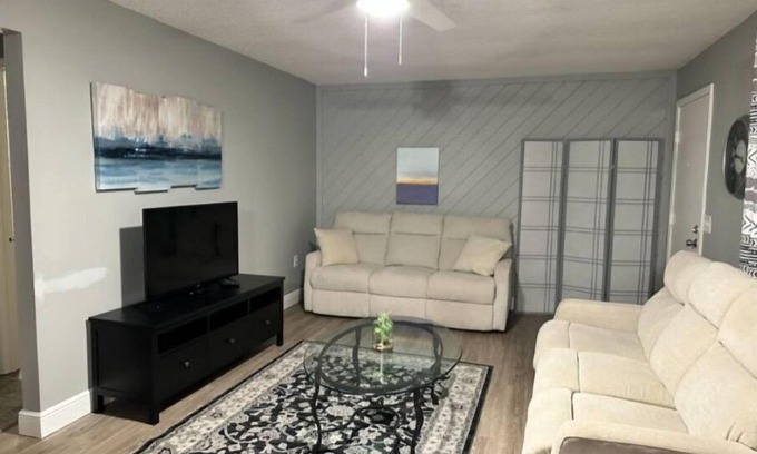 New Port Richey Apartment | New Port Richey Hideaway