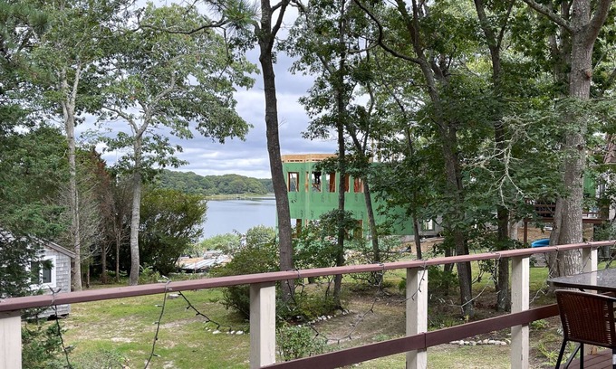 Summersea House | New Rental-4 bedroom, 3 bath with waterview