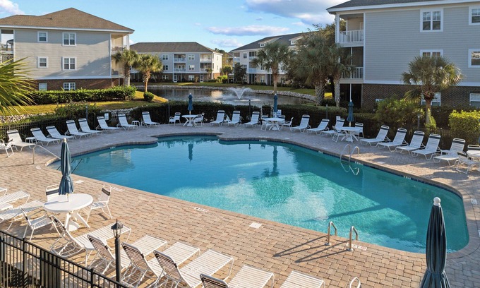 North Myrtle Beach Condo | New Spacious 3BR Barefoot Resort Condo: Enclosed Balcony, Beach, Dining & Golf