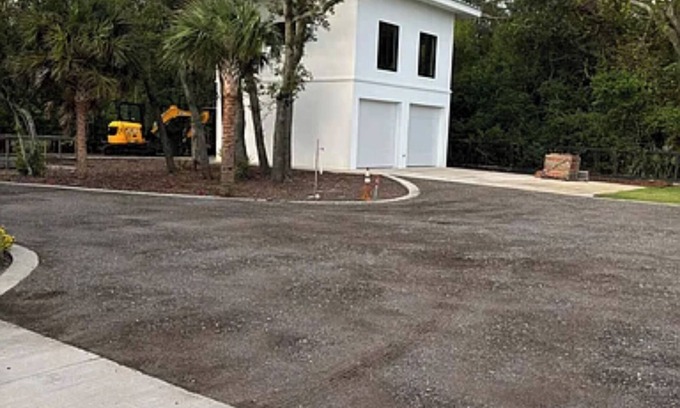 Warrington Cottage | new studio on Bay near downtown Pensacola night life and short walk to golf