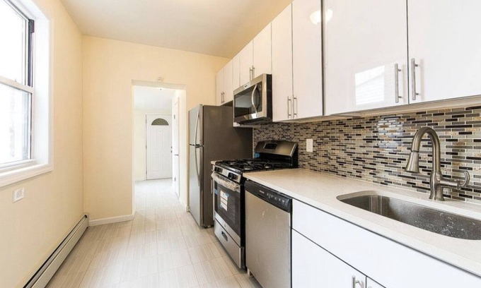 East Flatbush House | *NEW Stunning Spacious Home in Brooklyn!* 2 floors