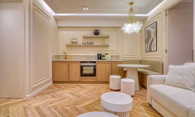 Chaussee-d'Antin Apartment | NEW | Suite Opéra | Louvre | CLIM |2 CH