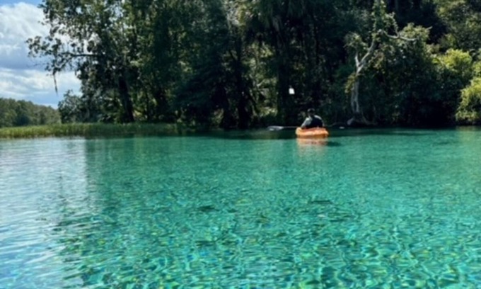 Bridgeport Heights House | ~NEW~ The Breezy Oak Bungalow ~ Rainbow Spring