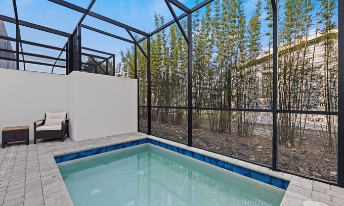 Loughman Villa | New to Market! 5 Bed Modern Family Masterpiece!