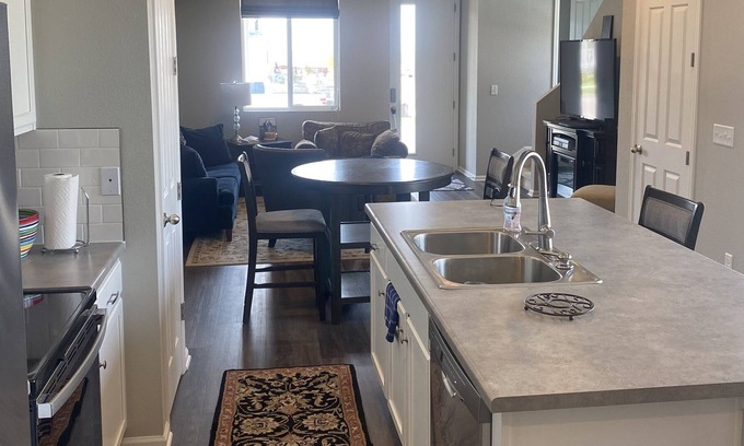 Commerce City House | New Townhouse minutes from Denver International Airport