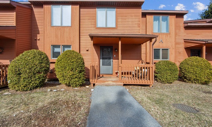 North Creek House | NEW! Twin Fawns 3-Bedroom Townhouse with Pool by The Summit at Gore Mountain