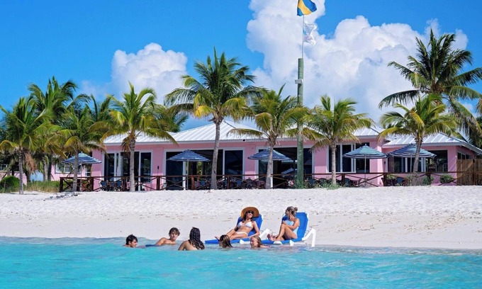 Treasure Cay Resort | NEW & very NICE - 4 Bedrooms/3 Baths - Ground Floor