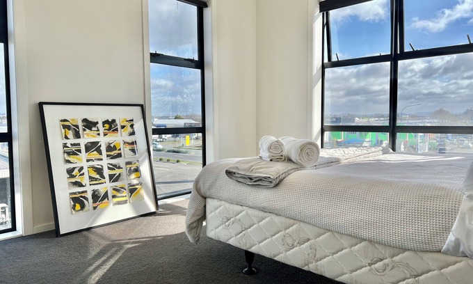 Frankton Apartment | New York style apartment in the Heart of Hamilton