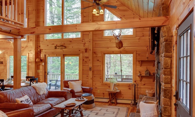 Bethel House | Newly Built Bethel Log Cabin w/ Deck, Near Skiing!