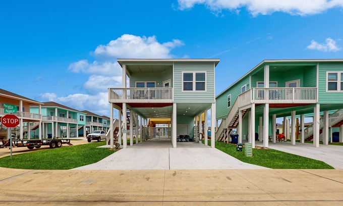 Rockport House | Newly built coastal retreat - enjoy water views, outdoor entertaining, and more