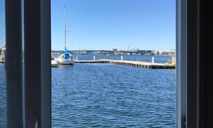 Sturgeon Bay Boat Rental | Newly constructed, Bay Breeze, the Floating Cottage. Reserve your stay today!