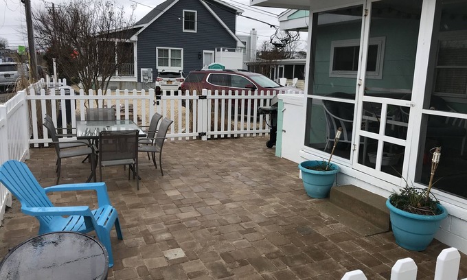 Rehoboth by the Sea Cottage | Newly Decorated Beach Cottage- Steps To The Beach